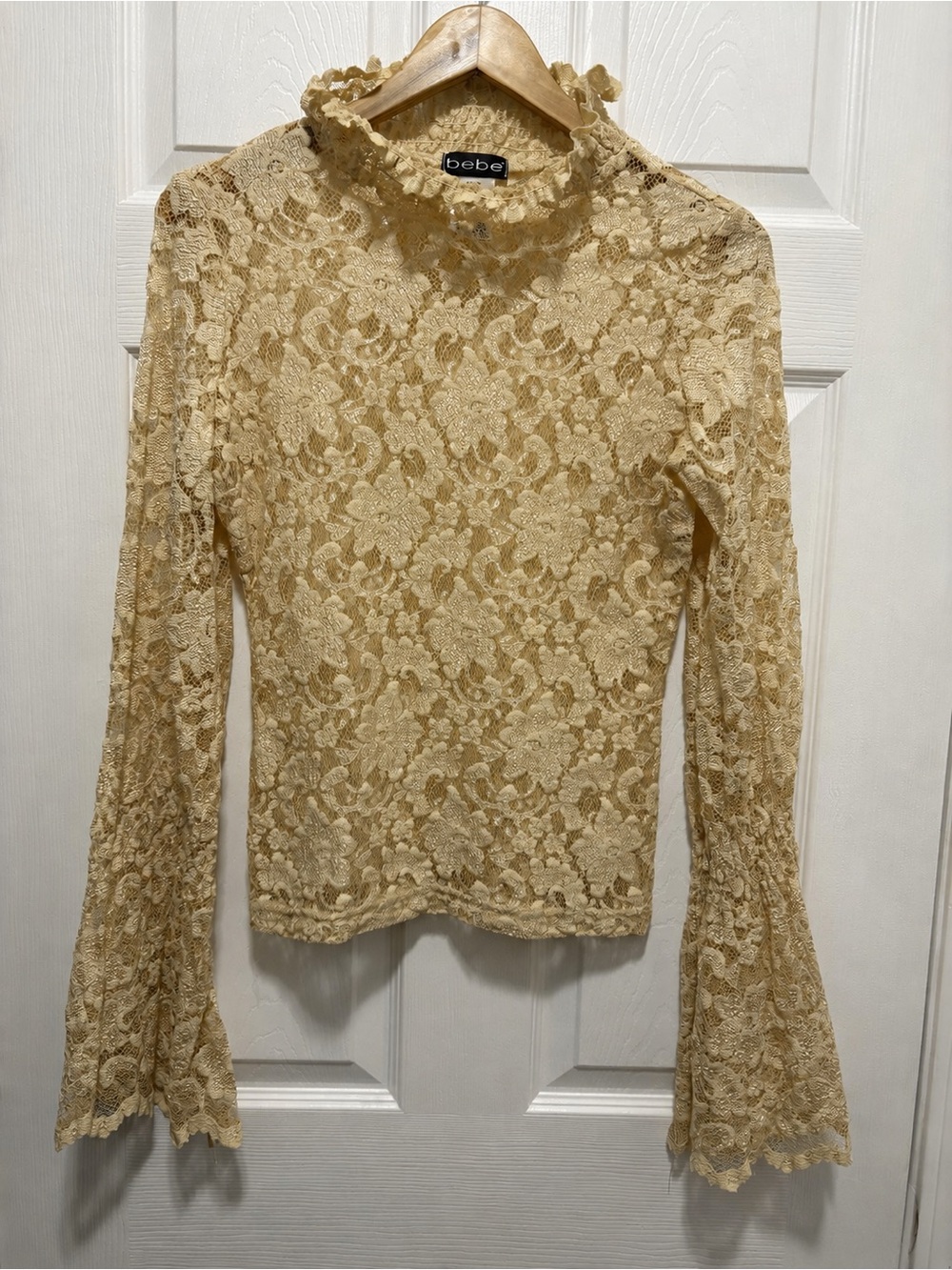 bebe Champagne Gold Lace Bell Sleeve Top Whimsigoth Romantic Gothic Y2K Bodycon